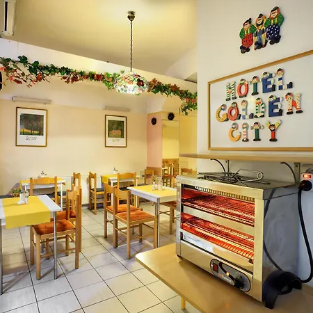 Hotel Golden City Garni-2