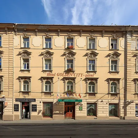 Hotel Golden City Garni-3